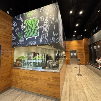 Juice Generation - Front counter - Juice Bars & Smoothies Near Me - New York, New York Juice Generation - Front counter - Juice Bars & Smoothies Near Me - New York, New York