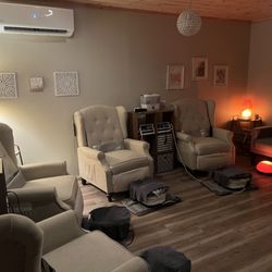 Sprinkle’s Salt of the Earth - Ionic foot detox room