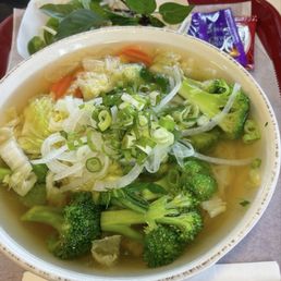 Veggie Pho w chicken broth