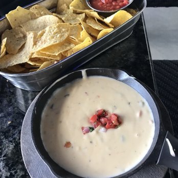 Topgolf - Golf Near Me - Chesterfield, Missouri Topgolf - Golf Near Me - Chesterfield, Missouri