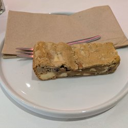 Cafe Strange Brew - @endoedibles on Instagram 07/03/26 White Chocolate Fudge Sea Salt Peanut Blondie