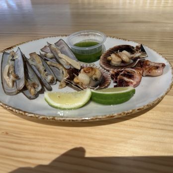 Chao Pescao - Razor clams and scallops - Seafood Near Me - Barcelona, B