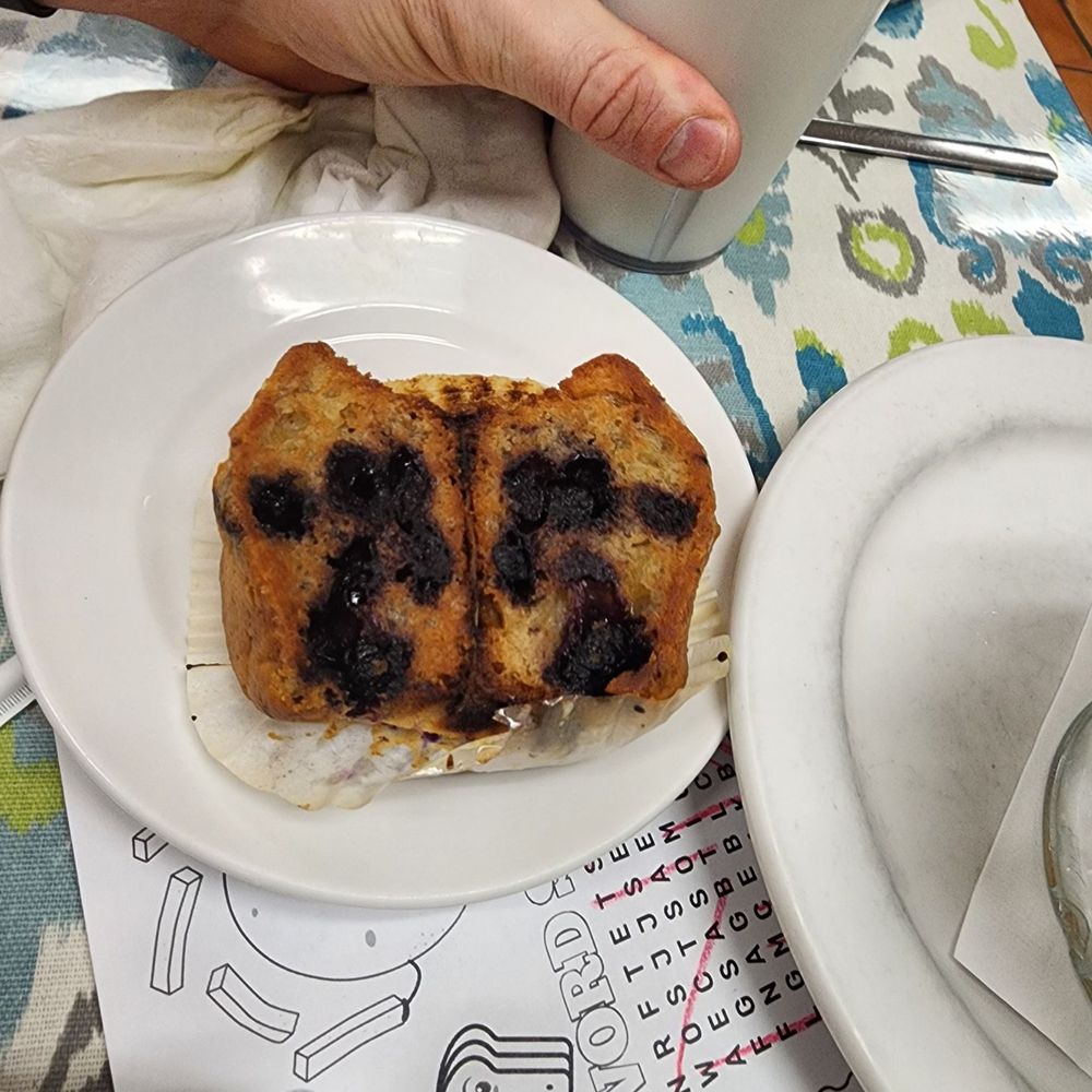 Peach's - SR 64 E - Toasted blueberry muffin - Breakfast & Brunch Near Me - Bradenton, Florida