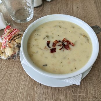 Lighthouse - clam chowder - Breakfast & Brunch Near Me - Newport Beach, California Lighthouse - clam chowder - Breakfast & Brunch Near Me - Newport Beach, California