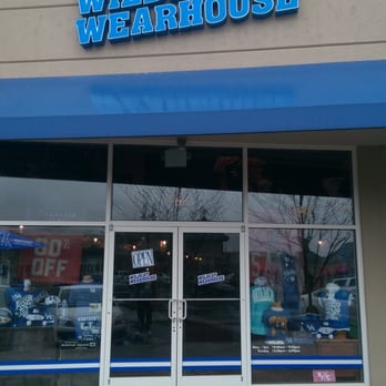 Wildcat Wearhouse Hamburg Accessories 2312 Sir Barton Way Lexington Ky Phone Number Yelp