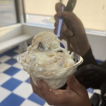 Handel's Homemade Ice Cream - Ice Cream & Frozen Yogurt Near Me - Plano, Texas Handel's Homemade Ice Cream - Ice Cream & Frozen Yogurt Near Me - Plano, Texas
