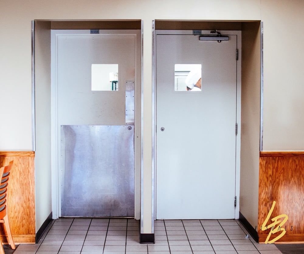 Careme's Restaurant Logo