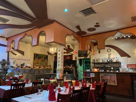 India's Tandoori & Bar by null