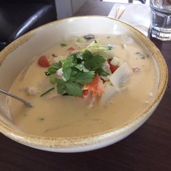 Thai Silk Restaurant - Coconut soup with chickens - yummy