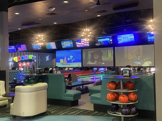 Alley Cats Entertainment by null