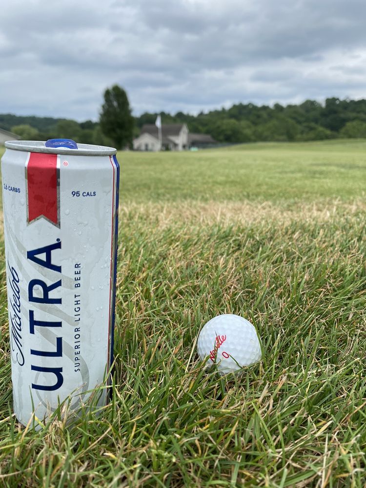 ROBINS NEST PAR 3 & DRIVG RANGE Updated September 2024 19 Photos 8300 Dry Fork Rd