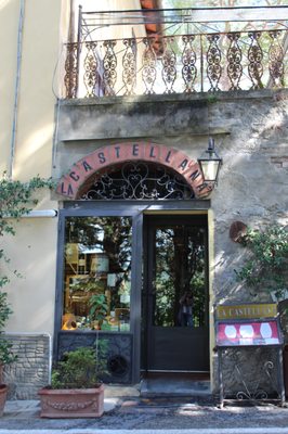 La Castellana by null