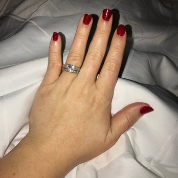 Couture Nails - Manicure - Nail Salons Near Me - Lake Saint Louis, Missouri