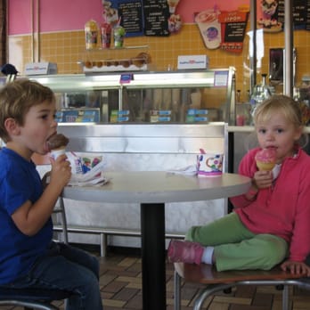 Baskin Robbins - chocolate cone & rainbow sherbet - Ice Cream & Frozen Yogurt Near Me - San Carlos, California