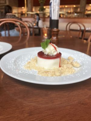 B.B. Italia Bistro & Bar by null