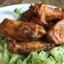 Burattino Brick Oven Pizza - Best chicken wings in town!