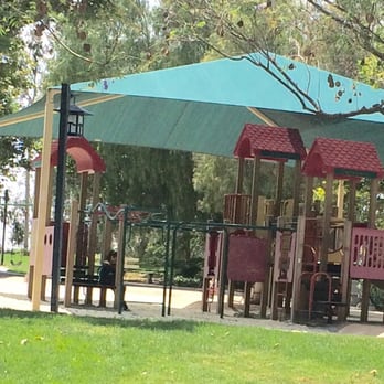 Hilltop Park - Swings, baby swings, shaded. No bathroom - Parks Near Me - Ladera Ranch, California