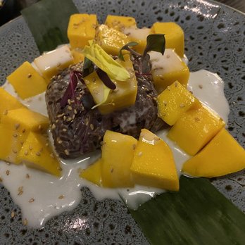 Kin Long Beach - Mango Sticky Rice - Thai Near Me - Long Beach, California