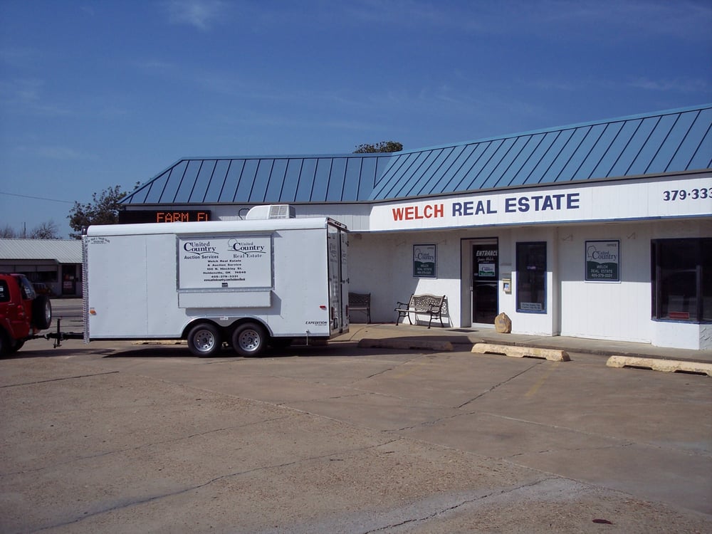 UNITED COUNTRY WELCH REAL ESTATE & AUCTION SERVICE 100 N Hinckley St