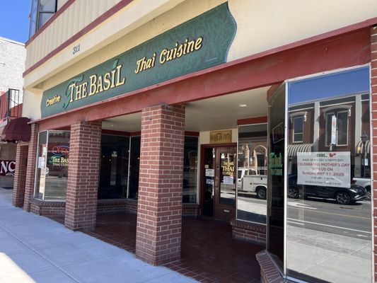 The Basil Thai Restaurant by null