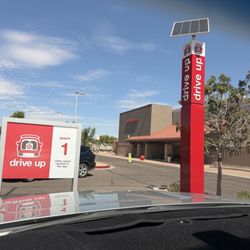 Target - Curbside pick up