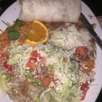 El Jardin - Sope and burrito lunch special - Mexican Near Me - Manteca, California El Jardin - Sope and burrito lunch special - Mexican Near Me - Manteca, California