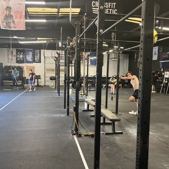 CrossFit Zoetic - Awesome equipment and environment. - Interval Training Gyms Near Me - Franklin, Tennessee CrossFit Zoetic - Awesome equipment and environment. - Interval Training Gyms Near Me - Franklin, Tennessee