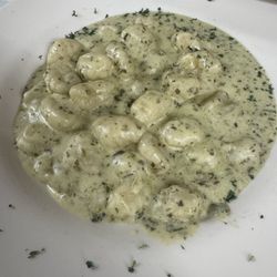 Casa Giuseppe - Gnocchi pesto cream sauce