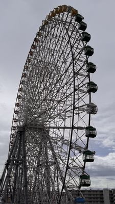 Tempozan Ferris Wheel by null