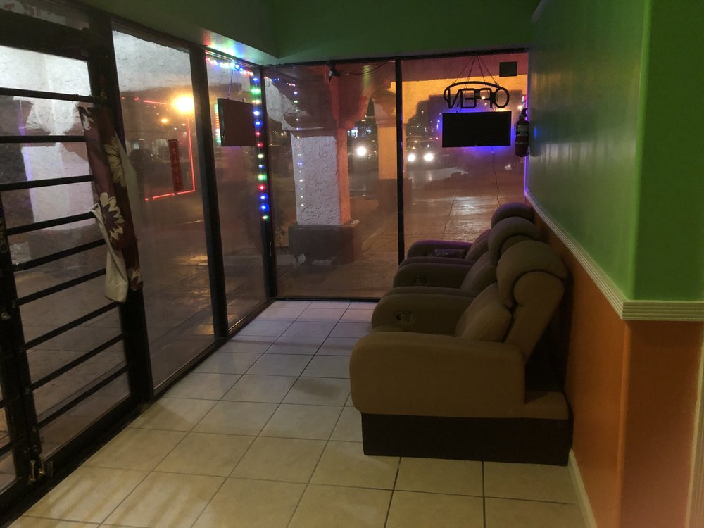 DIVA FOOT SPA with photos Updated August 2024 13 Photos 1350 E Flamingo Rd, Las Vegas