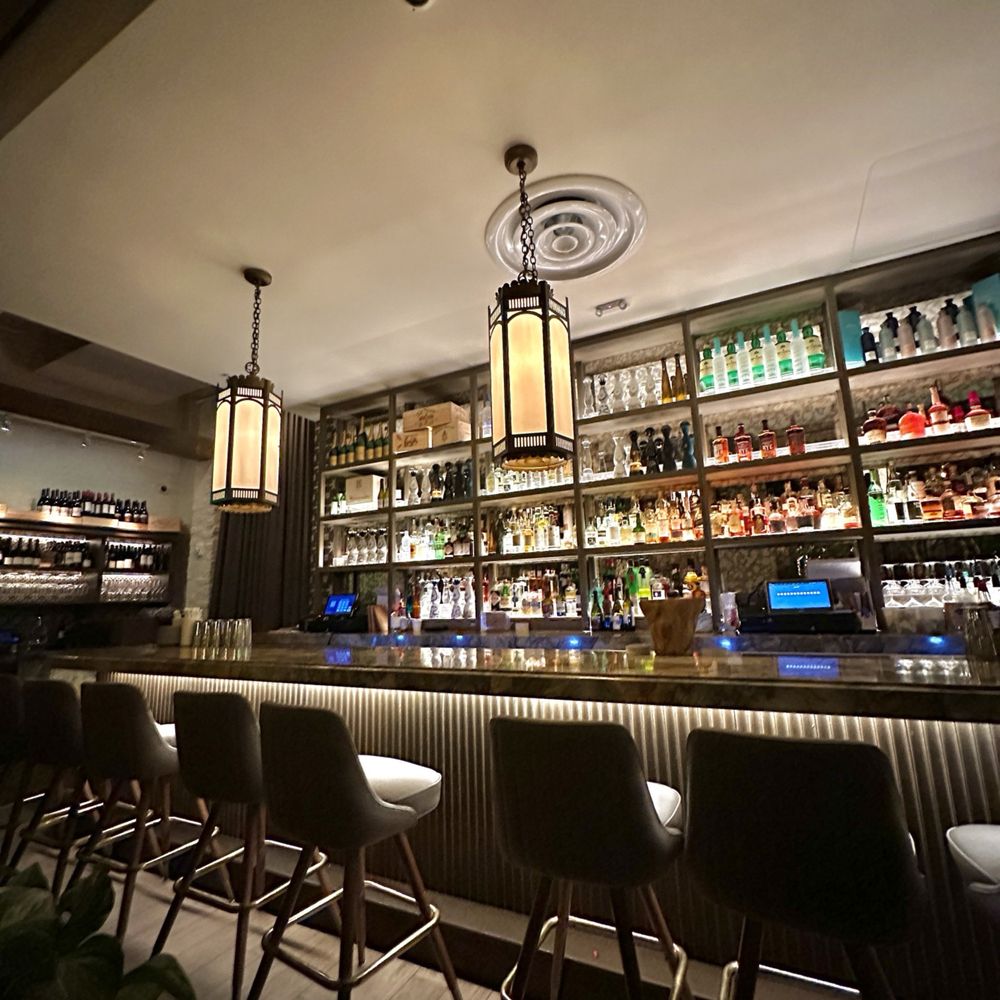 Aba Miami - Bal Harbour - Bar area - Mediterranean Near Me - Bal Harbour, Florida