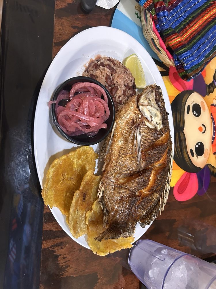 La Chapina y La Catracha