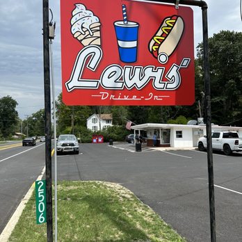 Lewis's Drive-In - 7/2023 Restaurant sign on 209. Old name, new owner. - Ice Cream & Frozen Yogurt Near Me - East Stroudsburg, Pennsylvania Lewis's Drive-In - 7/2023 Restaurant sign on 209. Old name, new owner. - Ice Cream & Frozen Yogurt Near Me - East Stroudsburg, Pennsylvania