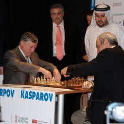 Palau de les Arts Reina Sofía - Una de las partidas entre Karpov y Kasparov en el Palau de las Arts.