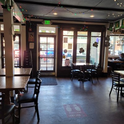 Streets Pub and Grub by null