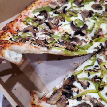 Lorenzo's Pizzeria - Mushroom and green pepper large pizza - Pizza Near Me - Ft Lauderdale, Florida Lorenzo's Pizzeria - Mushroom and green pepper large pizza - Pizza Near Me - Ft Lauderdale, Florida