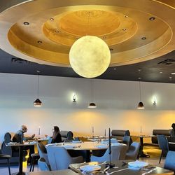Salt & Steak - Moon lighting and dining area