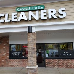 Great Falls Cleaners - Building front entrance