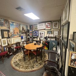Art Smart Coffee & Gallery - Another room full of art
