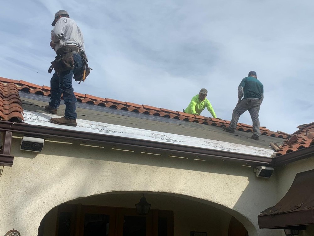 Slide of The Local Roofers and Builders