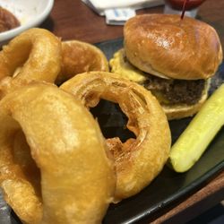 Mavis Public House - It's the onion rings for me