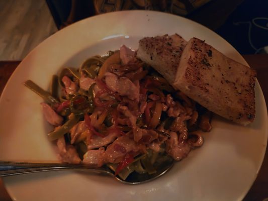 Aunt Maude's by null