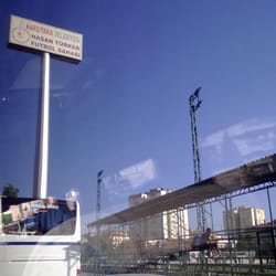 Karşıyaka Belediyesi Hasan Türker Futbol Sahası