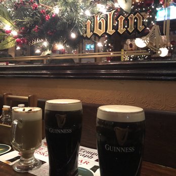 The Temple Bar - Pubs Near Me - Dublin, D