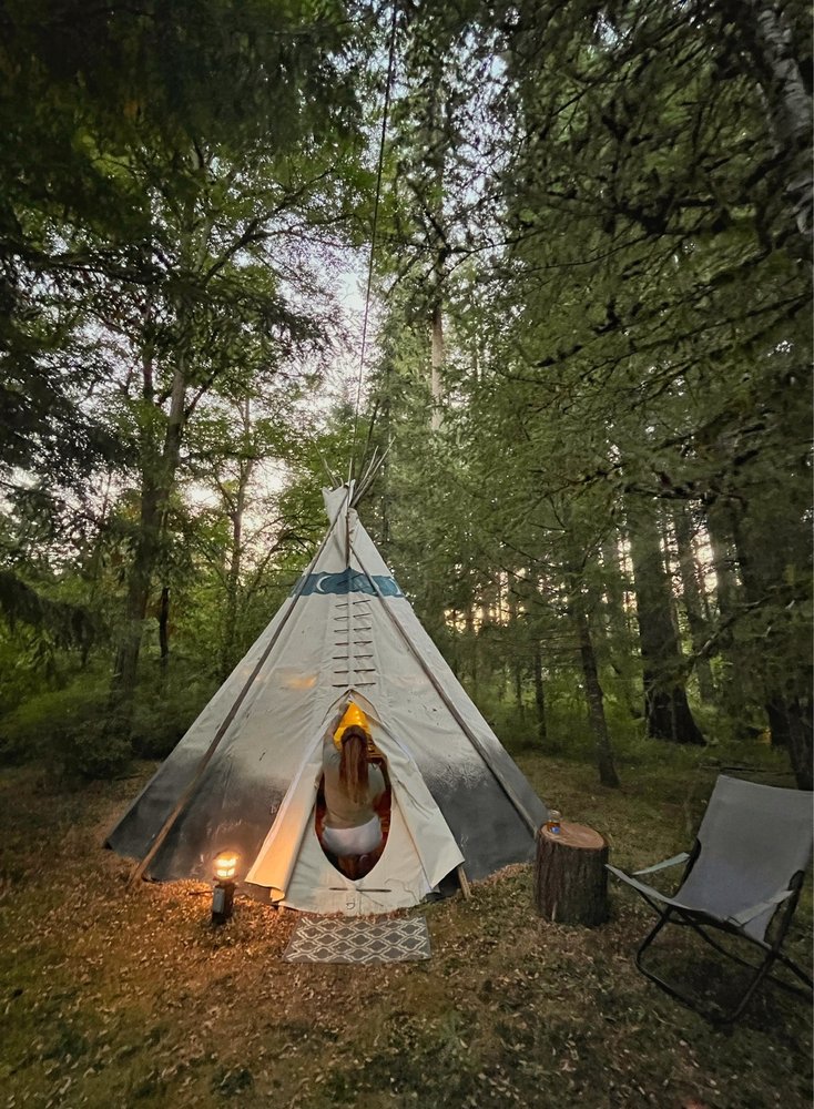 Tipi Village Retreat Logo