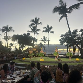 Old Lahaina Luau - Luau - Performing Arts Near Me - Lahaina, Hawaii
