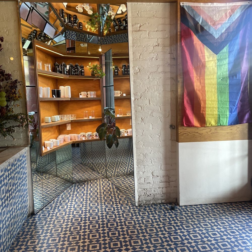 Intelligentsia Coffee - Coffee & Tea Near Me - Los Angeles, California Intelligentsia Coffee - Coffee & Tea Near Me - Los Angeles, California