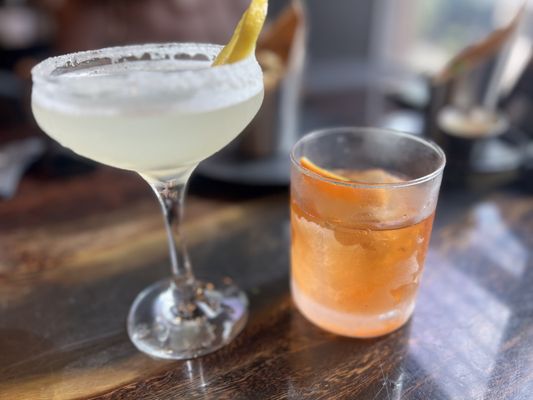 Kitchen + Kocktails by null