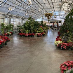 Breezewood Gardens & Gifts