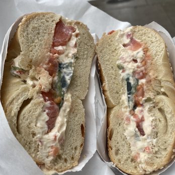 Gotham Bagels - Sesame bagel - Bagels Near Me - Chicago, Illinois